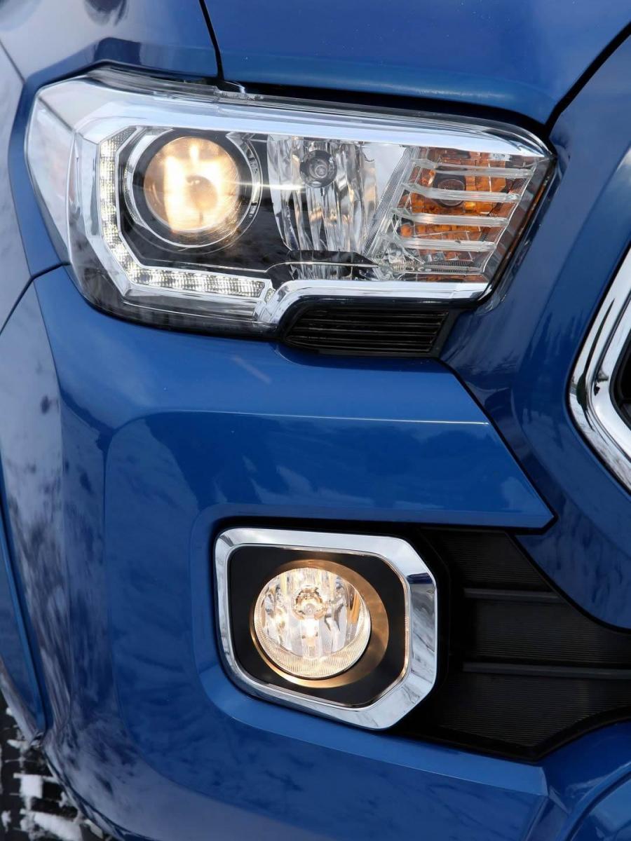  Toyota Tacoma Limited Double Cab 2015 года  (фото 19 из 57)